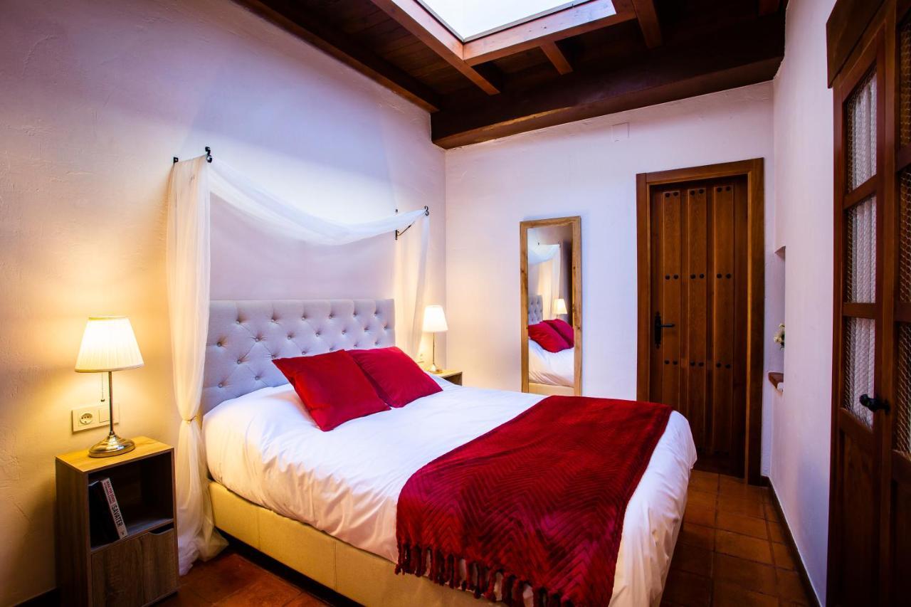 Apartamentos Puente De La Juderia Hervás Extérieur photo