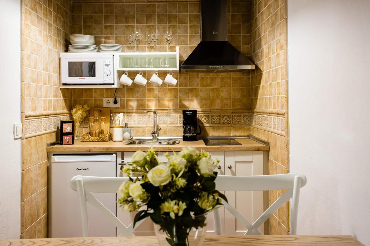 Apartamentos Puente De La Juderia Hervás Extérieur photo
