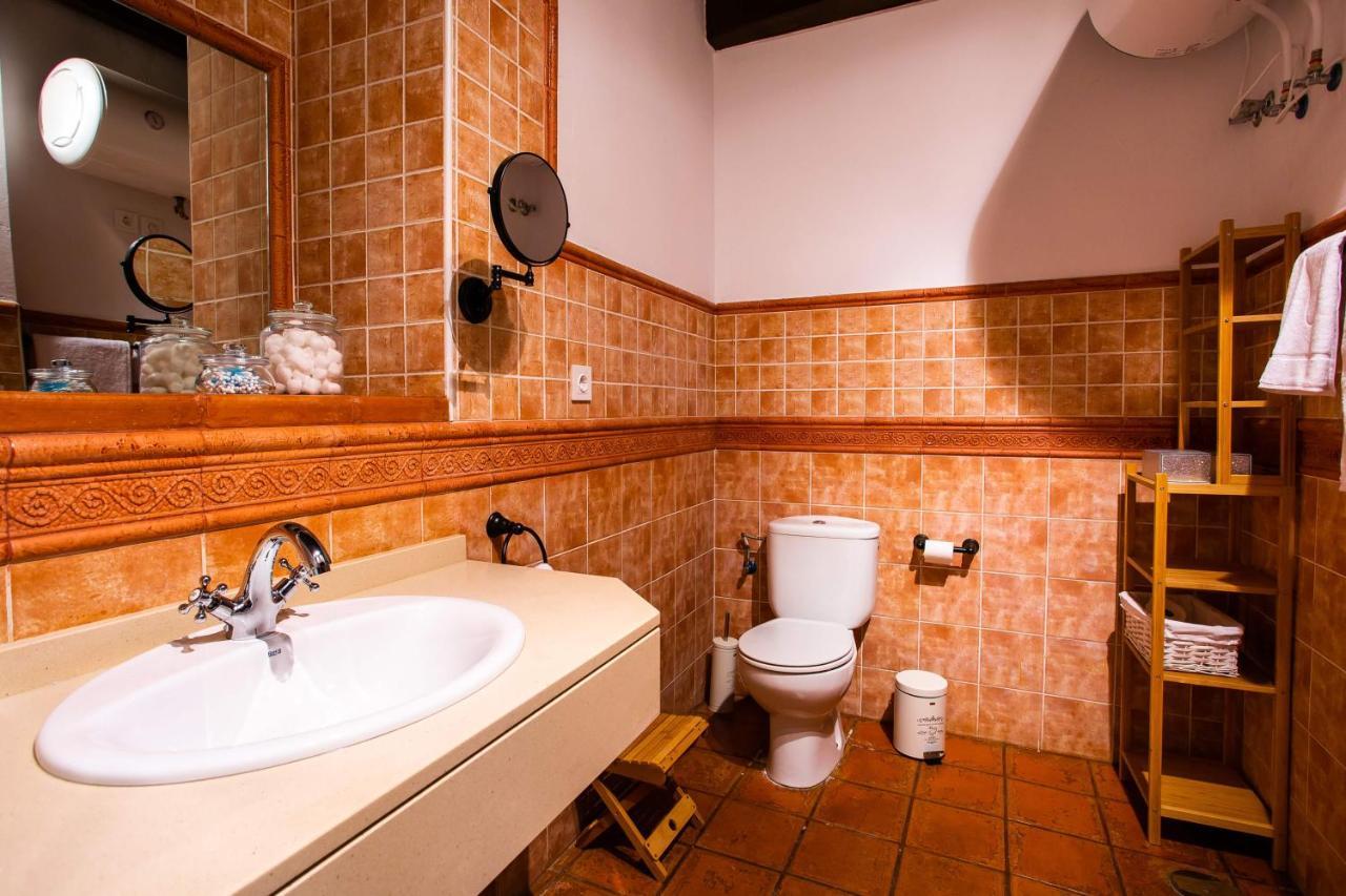 Apartamentos Puente De La Juderia Hervás Extérieur photo