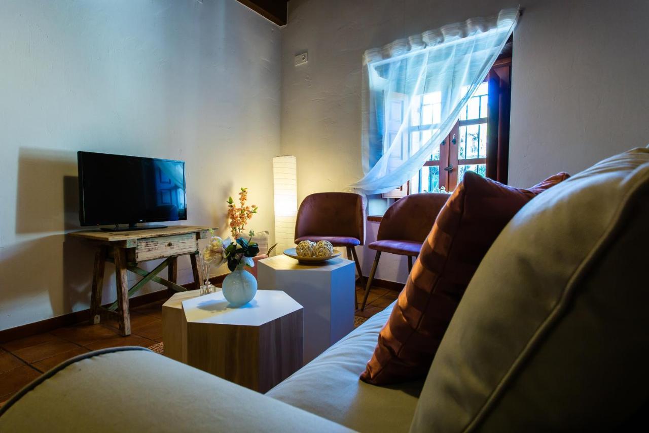 Apartamentos Puente De La Juderia Hervás Extérieur photo