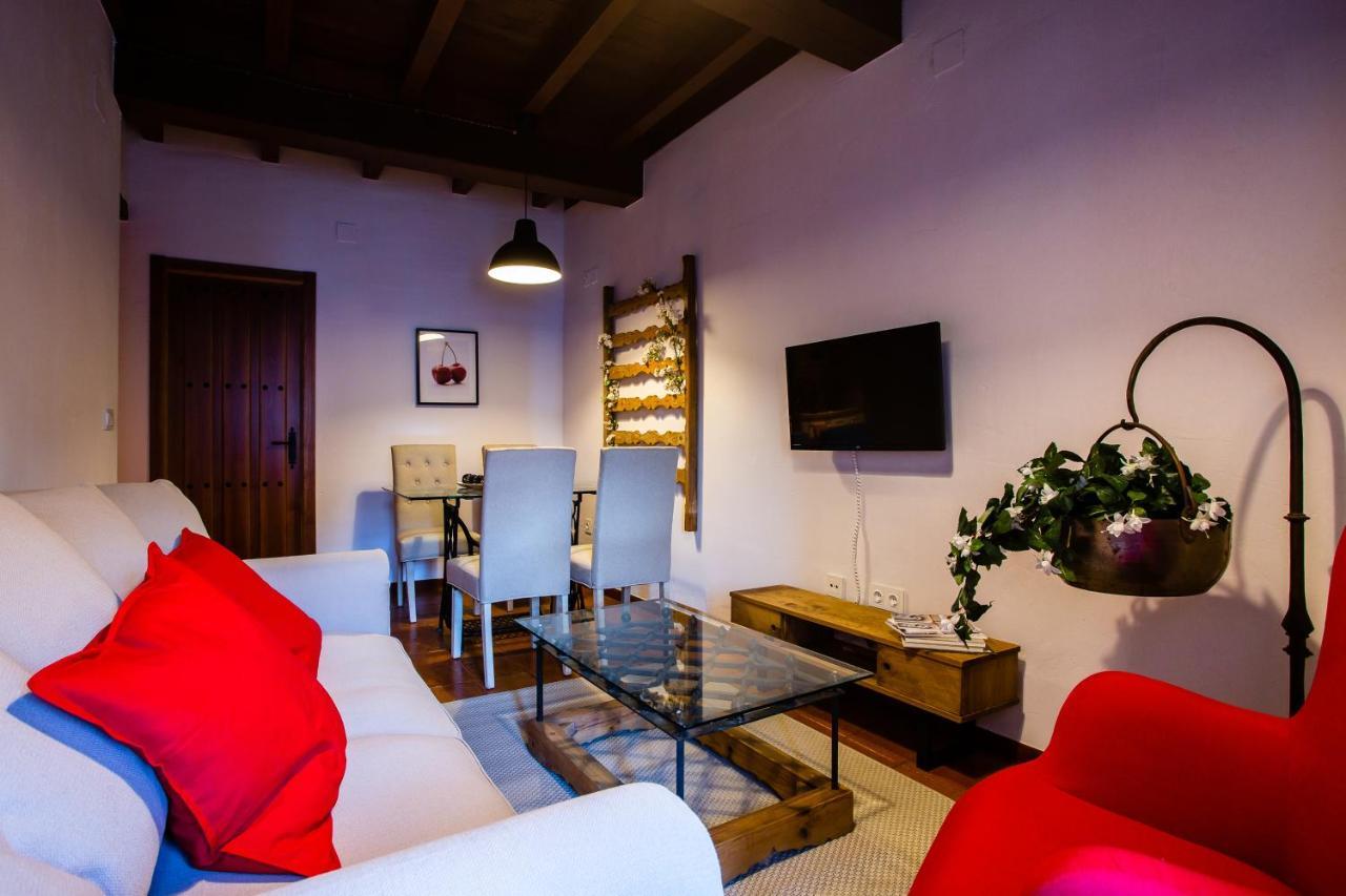 Apartamentos Puente De La Juderia Hervás Extérieur photo