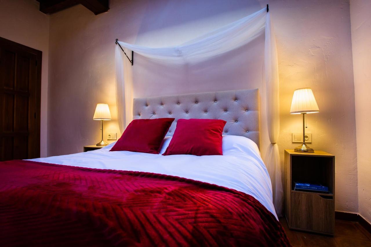 Apartamentos Puente De La Juderia Hervás Extérieur photo